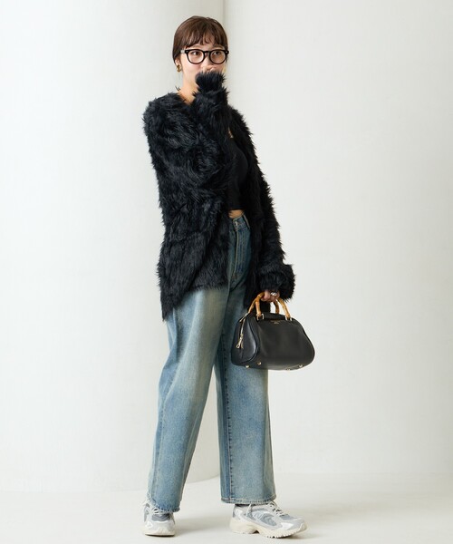 FREAK'S STORE（フリークスストア）の「限定展開　フェザーヤーン シャギー ニット カーディガン（カーディガン/ボレロ・レディース・ブラック/チャコールグレー/ブルー/ライトグレー/モカ/イエロー/パープル・ﾌﾘ-）」の17枚目の写真