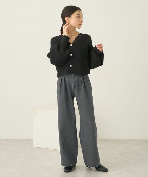 earth music&ecology（アースミュージックアンドエコロジー）の「ダブルタックワイドデニムパンツ（デニムパンツ・レディース・ライトインディゴブルー/ブラック・S/M）」の14枚目の写真