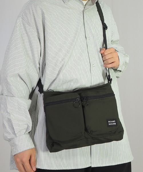 BEAMS DESIGN（ビームス デザイン）の「BEAMSDESIGN（ビームスデザイン）Always サコッシュ（ショルダーバッグ・メンズ・チャコールグレー/ブルー/ブラック/カーキ・FREE）」の4枚目の写真