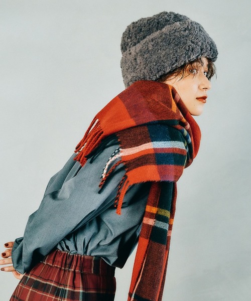 studio CLIP（スタディオクリップ）の「【静電気軽減】チェックストール（ストール/ショール・レディース・アイボリー/ブルー/ベージュ/レッド・FREE）」の6枚目の写真