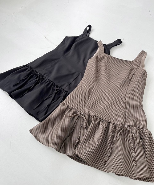 one after another NICE CLAUP（ワンアフターアナザーナイスクラップ）の「リボン取り外し可能/ミニジャンパースカート（ジャンパースカート・レディース・ブラック/ブラウン系その他/杢グレー・SMALL/MEDIUM）」の5枚目の写真