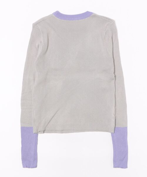 styiro(スタイロ)の「【モチっと伸縮性あり・カラバリ豊富】アソートタイトリブニット カラーブロック フィンガーホール カットアウトショルダー(ニット/セーター・レディース・ブラック系2/ホワイト系2/ブラック/グレー系2/ブラウン系2/ベージュ/ネイビー/グレー系3/ホワイト・FREE)」の10枚目の写真
