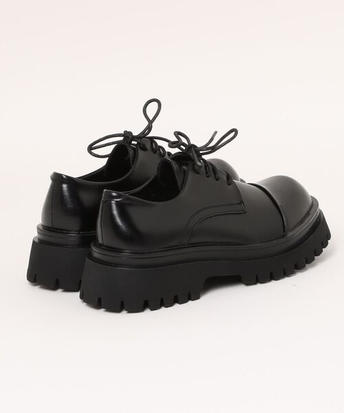 shoes365(シューズスリーシックスファイヴ)の「【shoes365】メンズ PUレザーハイソールストレートチップシューズ(ドレスシューズ・メンズ・ブラウン/ブラック・24.5cm/25.0cm/25.5cm/26.0cm/26.5cm/27.0cm)」の3枚目の写真