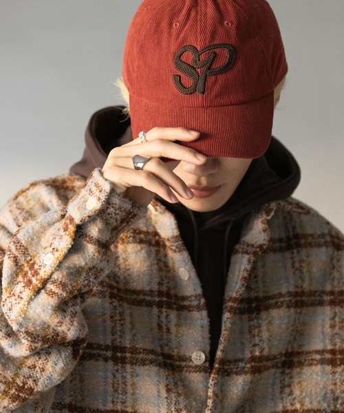 SENSE OF PLACE by URBAN RESEARCH（センスオブプレイスバイアーバンリサーチ）の「ロゴシシュウコーデュロイキャップ（キャップ・メンズ・ネイビー/オレンジ・ONE）」の3枚目の写真