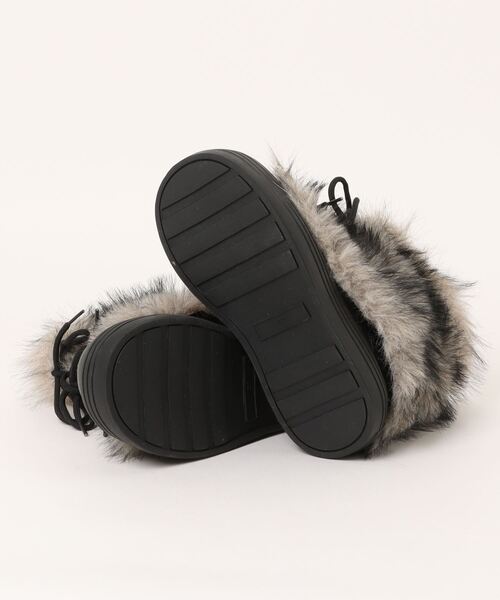 Ritzy(リッツィー)の「ふわふわ 厚底 フェイクファーブーツ(ブーツ・レディース・モカ/ブラック/ベージュ・23/24.5/24/23.5/25)」の18枚目の写真