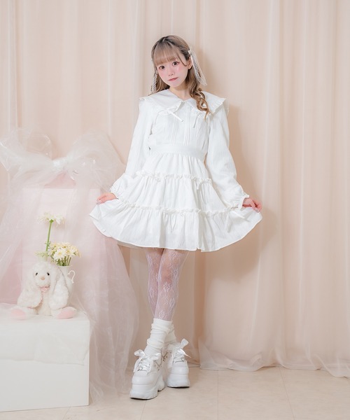 Honey Cinnamon（ハニーシナモン）の「リボンジャガードビッグカラーワンピース（ワンピース・レディース・ブラック/ホワイト・FREE）」の4枚目の写真