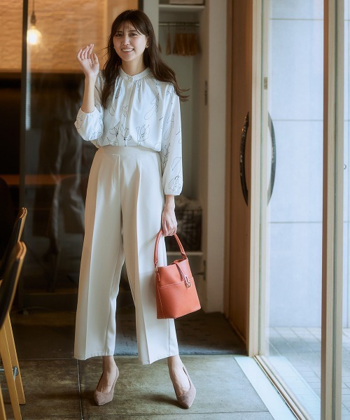 7days Life Styling(セブンデイズライフスタイリング)の「ダブルクロスタックワイドパンツ(スラックス・レディース・ピンク/ミント/ベージュ/ネイビー/ブラック・S/3L/LL/L/M/5L/4L/6L)」の11枚目の写真