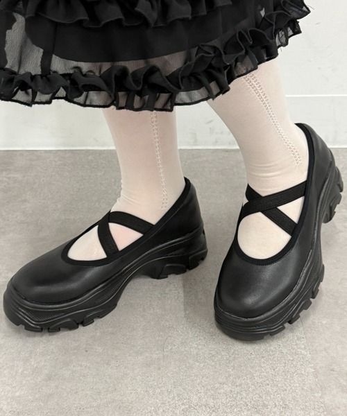 MAISON BREEZE reveur(メゾンブリーズレヴール)の「【MAISON BREEZE reveur】ballet sneakers バレエスニーカー 厚底 バレエシューズ(スニーカー・レディース・ブラック/ホワイト・L/M/S)」の2枚目の写真