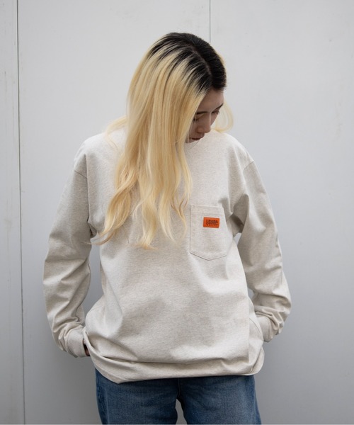 UNIVERSAL OVERALL(ユニバーサルオーバーオール)の「POCKET LONG SLEEVE TEE(Tシャツ/カットソー・メンズ・ブラック/アッシュ/ホワイト・MEDIUM/LARGE/X-LARGE/XX-LARGE)」の19枚目の写真