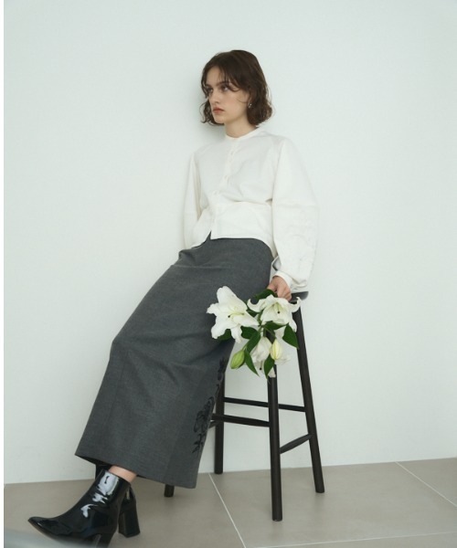 Muel Chic（ミュエルシック）の「Lily embroidery shirt リリーエンブロイダリーシャツ（シャツ/ブラウス・レディース・ブラック/イエロー/ホワイト・FREE）」の6枚目の写真