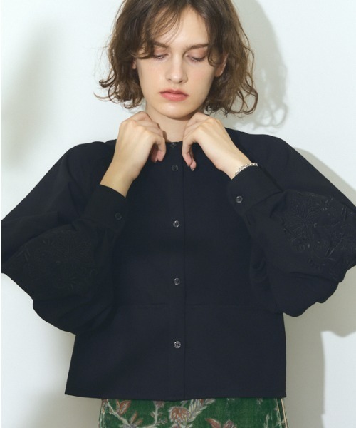 Muel Chic（ミュエルシック）の「Lily embroidery shirt リリーエンブロイダリーシャツ（シャツ/ブラウス・レディース・ブラック/イエロー/ホワイト・FREE）」の17枚目の写真