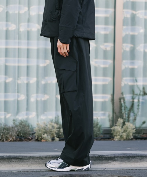 DESCENTE（デサント）の「DESCENTE/デサントAIRFLOW WIDE CARGO PANTS カーゴパンツ（カーゴパンツ・メンズ・ブラック・L/M）」の12枚目の写真