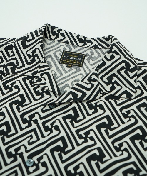 EGO TRIPPING（エゴトリッピング）の「ms6001- AFREEDOM L-S プリントシャツ（シャツ/ブラウス・メンズ・レッド/アイボリー・46/48）」の12枚目の写真