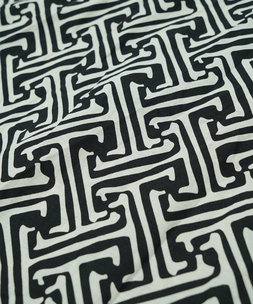 EGO TRIPPING（エゴトリッピング）の「ms6001- AFREEDOM L-S プリントシャツ（シャツ/ブラウス・メンズ・レッド/アイボリー・46/48）」の16枚目の写真