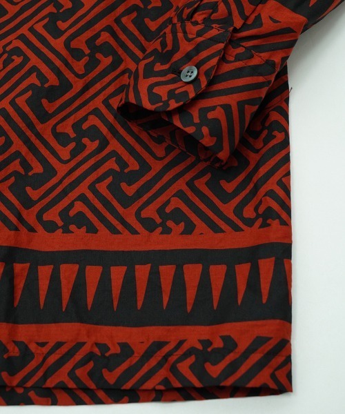 EGO TRIPPING（エゴトリッピング）の「ms6001- AFREEDOM L-S プリントシャツ（シャツ/ブラウス・メンズ・レッド/アイボリー・46/48）」の20枚目の写真