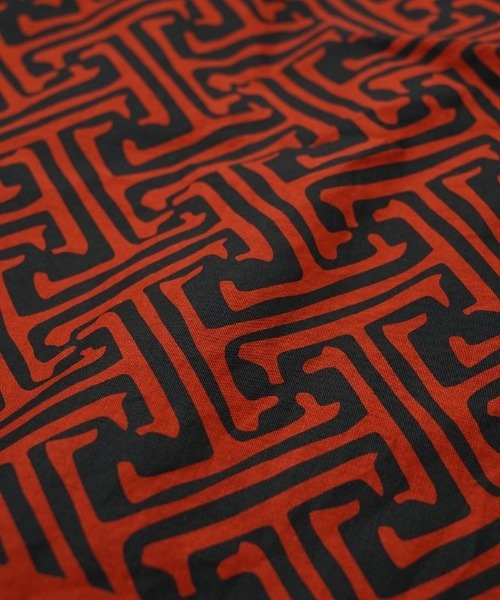 EGO TRIPPING（エゴトリッピング）の「ms6001- AFREEDOM L-S プリントシャツ（シャツ/ブラウス・メンズ・レッド/アイボリー・46/48）」の21枚目の写真