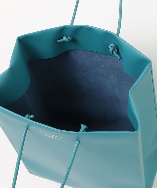 UNKNOWN PRODUCTS(アンノウンプロダクツ)の「Leather Paper Bag(ショルダーバッグ・レディース・パープル/ホワイト/ブルー/ブラック・ONE SIZE)」の9枚目の写真