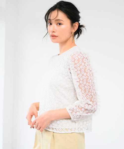 MISCH MASCH（ミッシュマッシュ）の「フラワー刺繍チュールブラウス（シャツ/ブラウス・レディース・ブラック/ホワイト・ﾌﾘ-）」の3枚目の写真