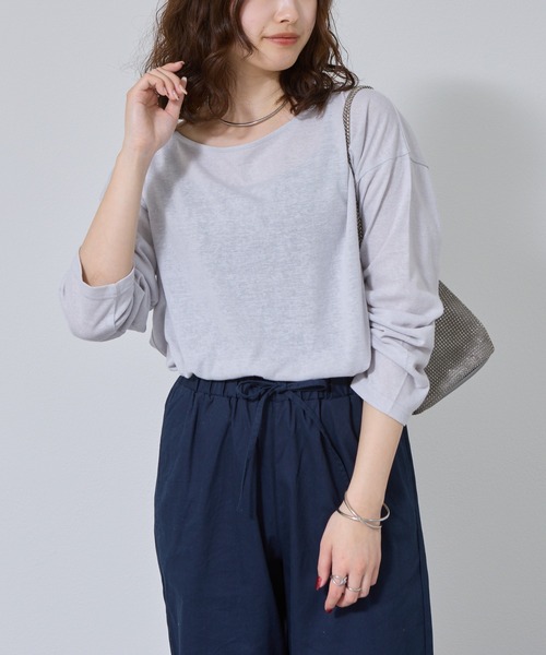 COLONY 2139(コロニートゥーワンスリーナイン)の「スラブシアー天竺長袖プルオーバー(Tシャツ/カットソー・レディース・ピンク/ライトグレー/ホワイト/サックスブルー/ブラック・FREE)」の10枚目の写真
