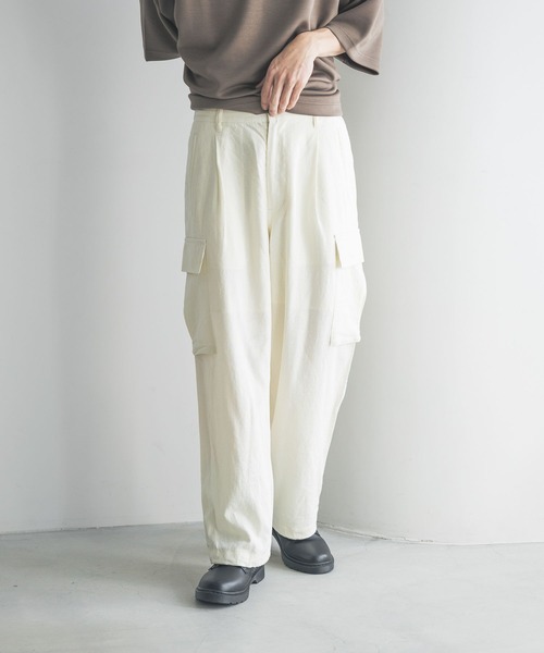 LOWRYS FARM（ローリーズファーム）の「ノルマンディリネンカーゴパンツ　 249969（カーゴパンツ・メンズ・チャコールグレー/アイボリー・MEDIUM/LARGE）」の6枚目の写真