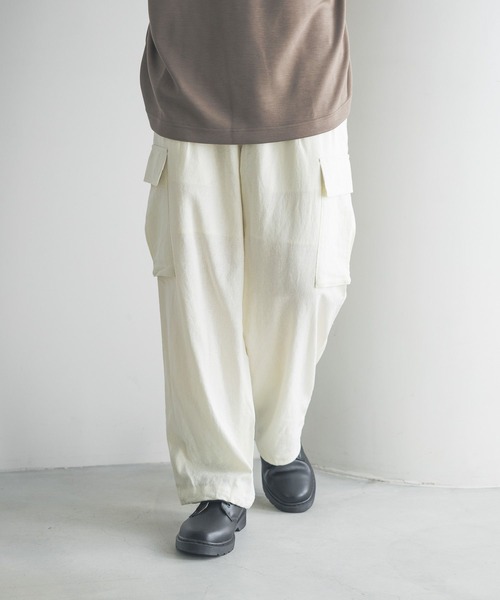 LOWRYS FARM（ローリーズファーム）の「ノルマンディリネンカーゴパンツ　 249969（カーゴパンツ・メンズ・チャコールグレー/アイボリー・MEDIUM/LARGE）」の9枚目の写真
