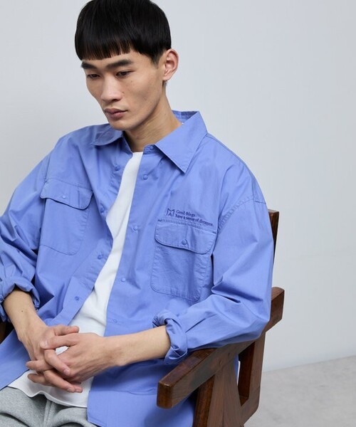 Firsthand(ファーストハンド)の「MA Firsthand/マ ファーストハンド BASIC LOGO刺繍ブロード ダブルポケットワークシャツ(シャツ/ブラウス・メンズ・ホワイト/サックスブルー・MEDIUM/LARGE)」の10枚目の写真