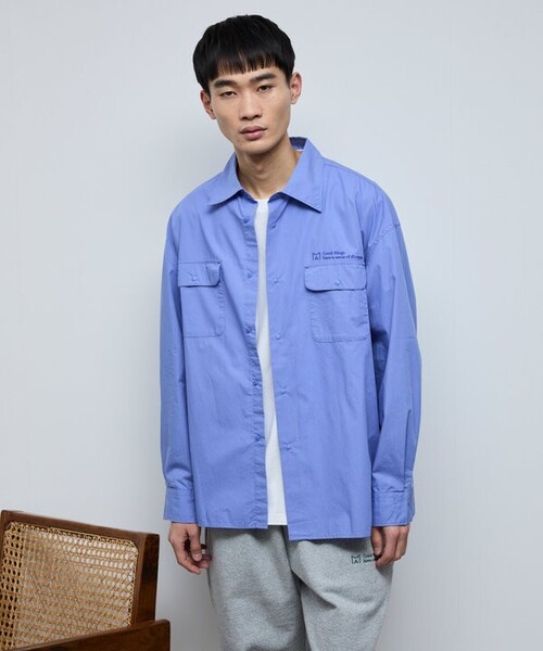 Firsthand(ファーストハンド)の「MA Firsthand/マ ファーストハンド BASIC LOGO刺繍ブロード ダブルポケットワークシャツ(シャツ/ブラウス・メンズ・ホワイト/サックスブルー・MEDIUM/LARGE)」の14枚目の写真