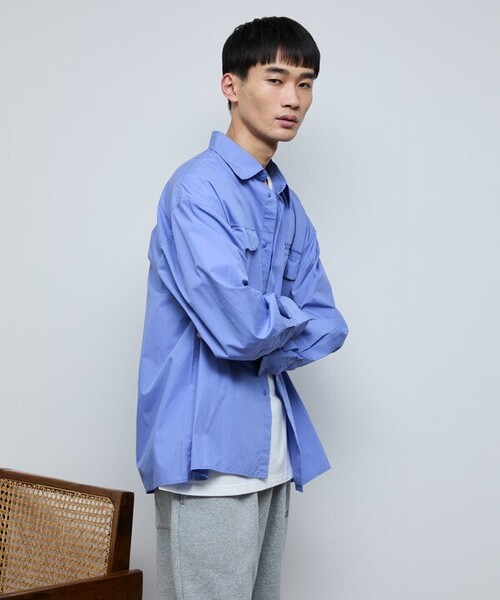 Firsthand(ファーストハンド)の「MA Firsthand/マ ファーストハンド BASIC LOGO刺繍ブロード ダブルポケットワークシャツ(シャツ/ブラウス・メンズ・ホワイト/サックスブルー・MEDIUM/LARGE)」の18枚目の写真