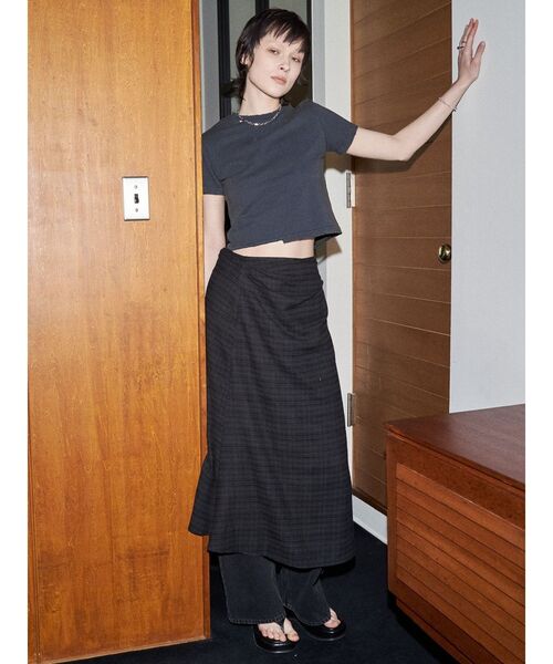 VEQUM（VEQUM）の「【VEQUM】MAXI WRAP SKIRT（その他パンツ・レディース・ブラック/ネイビー・SMALL/MEDIUM）」の11枚目の写真
