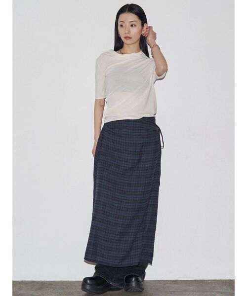 VEQUM（VEQUM）の「【VEQUM】MAXI WRAP SKIRT（その他パンツ・レディース・ブラック/ネイビー・SMALL/MEDIUM）」の15枚目の写真