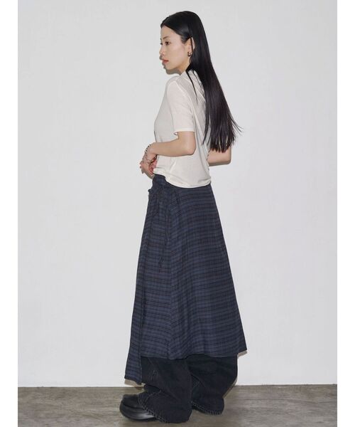 VEQUM（VEQUM）の「【VEQUM】MAXI WRAP SKIRT（その他パンツ・レディース・ブラック/ネイビー・SMALL/MEDIUM）」の17枚目の写真