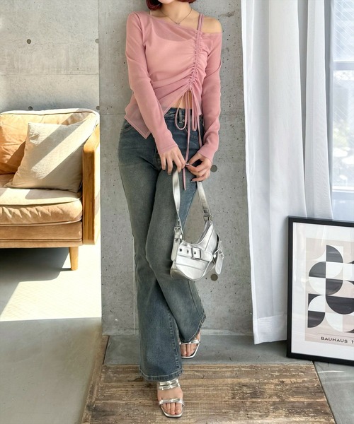 clear（クリア）の「サイドドロストワンショルシアーカットソートップス［大人 カジュアル シアートップス］≪再入荷≫（Tシャツ/カットソー・レディース・オフホワイト/ブラック/ピンク/ミント・F）」の5枚目の写真