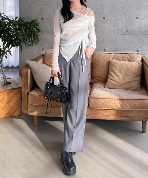 clear（クリア）の「サイドドロストワンショルシアーカットソートップス［大人 カジュアル シアートップス］≪再入荷≫（Tシャツ/カットソー・レディース・オフホワイト/ブラック/ピンク/ミント・F）」の8枚目の写真