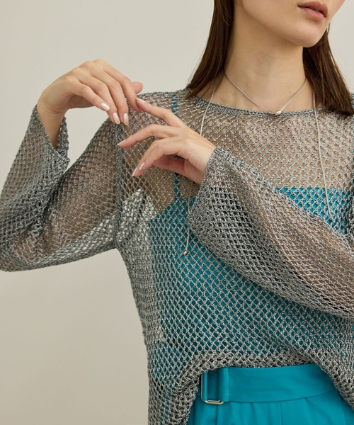 ROPE'(ロペ)の「ラメコードメッシュプルオーバー/洗える(その他トップス・レディース・シルバー/ゴールド・FREE)」の2枚目の写真