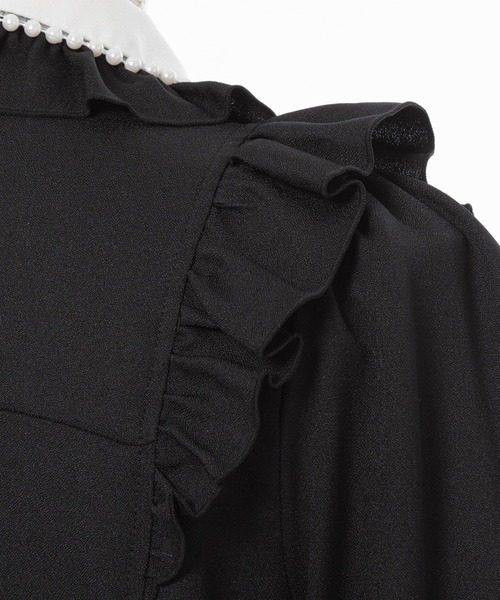 DearMyLove（ディアマイラブ）の「パール襟ビジューフリルブラウス（シャツ/ブラウス・レディース・ホワイト/サックスブルー/ラベンダー/ブラック×ホワイト/ベビーピンク・MEDIUM/LARGE/LL/3L）」の7枚目の写真