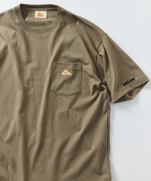 FREAK'S STORE（フリークスストア）の「限定展開 KELTY×FREAK'S STORE/ケルティ 別注 ワンポイント ヴィンテージロゴ クルーネック ポケットTシャツ（Tシャツ/カットソー・メンズ・アッシュグレー/ホワイト/グレイッシュベージュ/その他/ブラック/スミクロ/ネイビー/ピンク・X-LARGE/LARGE/MEDIUM/SMALL）」の6枚目の写真