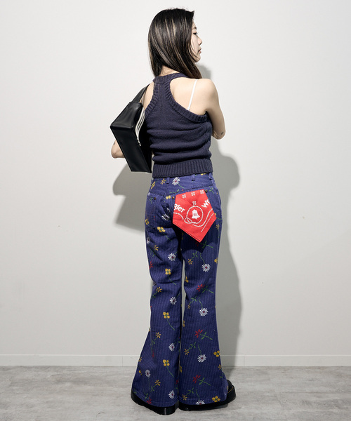 JOINT WORKS（ジョイントワークス）の「Wrangler / ラングラーUS ORIGINALS BIG BELL（デニムパンツ・レディース・ブルー系その他・X-SMALL）」の4枚目の写真