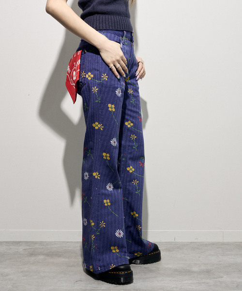 JOINT WORKS（ジョイントワークス）の「Wrangler / ラングラーUS ORIGINALS BIG BELL（デニムパンツ・レディース・ブルー系その他・X-SMALL）」の8枚目の写真