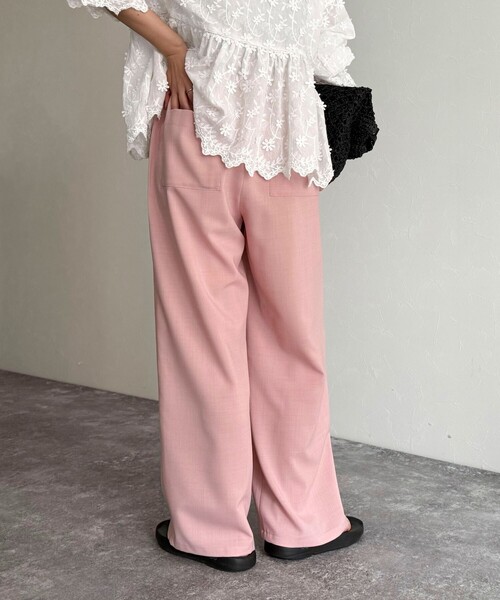 fredy emue（フレディエミュ）の「ドライスラブストレートイージーパンツ（その他パンツ・レディース・ブラック/ベージュ/ベビーピンク/グレー・38/36）」の11枚目の写真