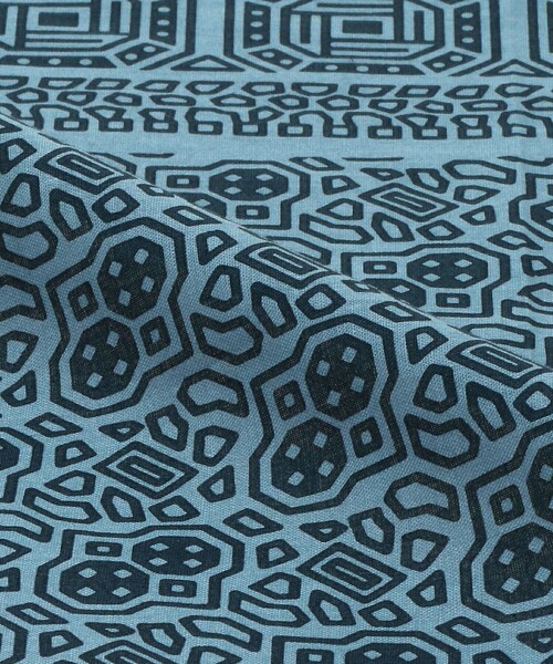 UNITED ARROWS（ユナイテッドアローズ）の「ジオメトリック バンダナ（バンダナ/スカーフ・メンズ・グレー/イエロー/ピンク/コバルトブルー・FREE）」の14枚目の写真