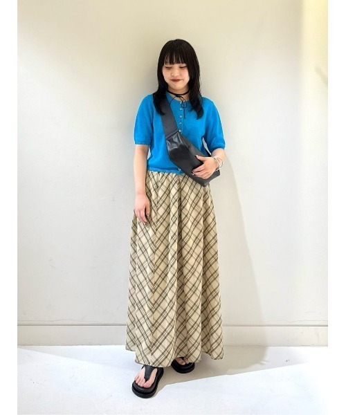 allureville(アルアバイル)の「チェックナロースカート(スカート・レディース・ベージュ・2)」の11枚目の写真