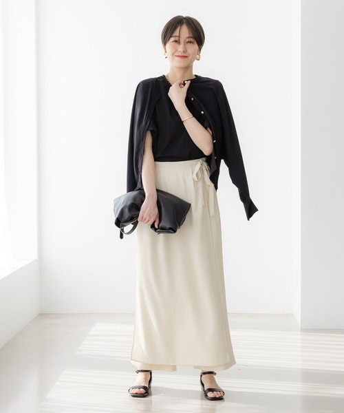 Elura（エルーラ）の「サラサラタッチショートカーディガン/321514（カーディガン/ボレロ・レディース・ダークブラウン/ネイビー/ブルー/ブラック/アイボリー・MEDIUM/LARGE）」の7枚目の写真