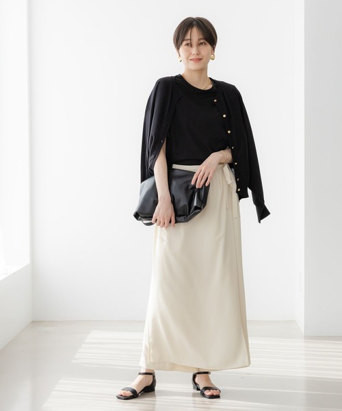 Elura（エルーラ）の「サラサラタッチショートカーディガン/321514（カーディガン/ボレロ・レディース・ダークブラウン/ネイビー/ブルー/ブラック/アイボリー・MEDIUM/LARGE）」の8枚目の写真