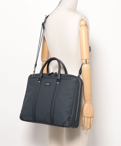 MACKINTOSH PHILOSOPHY(マッキントッシュ フィロソフィー)の「ビジネスバッグ バルヴエニーLTD3 B4サイズ収納 13.3inchPC収納 10L 68755(ビジネスバッグ・メンズ・ネイビー・FREE)」の5枚目の写真