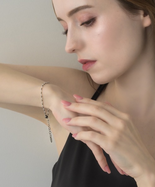 muku（ムク）の「BRACELET/PEARL×BALL（ブレスレット・レディース・ゴールド/シルバー・FREE）」の5枚目の写真