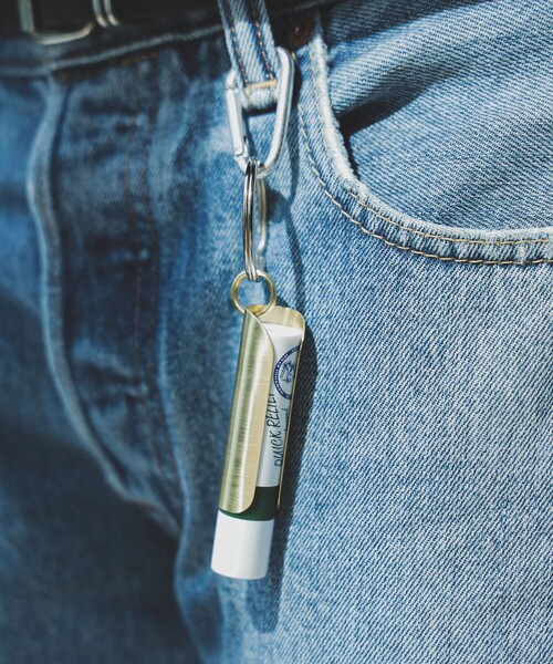 bpr BEAMS(ビーピーアール ビームス )の「TALLAC HOUSE / LIP BALM HOLDER BRASS(キーホルダー・レディース・ゴールド・ONE SIZE)」の1枚目の写真
