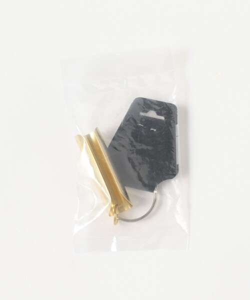 bpr BEAMS(ビーピーアール ビームス )の「TALLAC HOUSE / LIP BALM HOLDER BRASS(キーホルダー・レディース・ゴールド・ONE SIZE)」の4枚目の写真