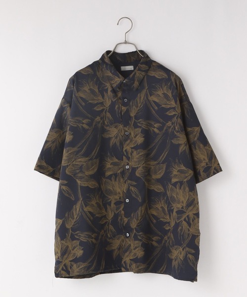 LOWRYS FARM(ローリーズファーム)の「ビエラフラワープリントシャツSS 494986(シャツ/ブラウス・レディース・ホワイト/ネイビー/ブラック・LARGE/MEDIUM)」の11枚目の写真