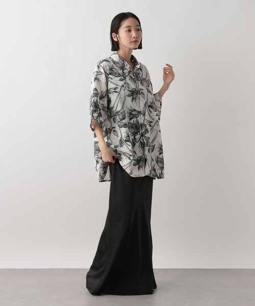 LOWRYS FARM(ローリーズファーム)の「ビエラフラワープリントシャツSS 494986(シャツ/ブラウス・レディース・ホワイト/ネイビー/ブラック・LARGE/MEDIUM)」の13枚目の写真