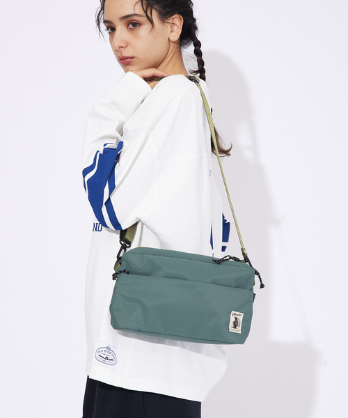 COBMASTER(コブマスター)の「【COBMASTER/コブマスター】Air WP ALT SHOULDERBAG 81005400/ショルダー/アウトドア【WEB限定】(ショルダーバッグ・メンズ・オレンジ/パープル/ベージュ/カーキ/ブラック/ブルー/レッド/グレイッシュブルー・フリー)」の3枚目の写真